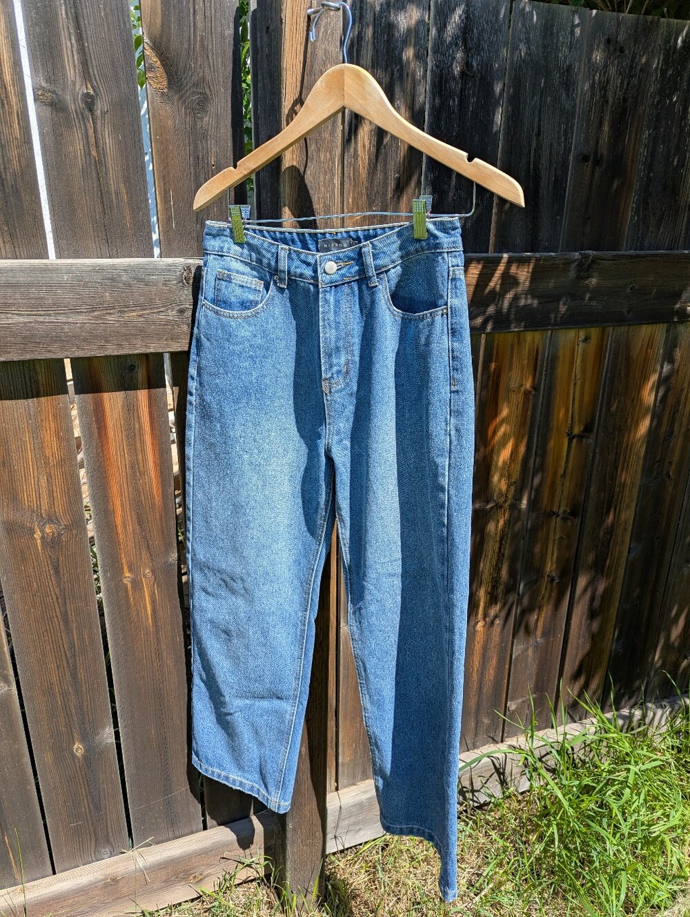 Classic Women's Straight Leg High Waist Jeans